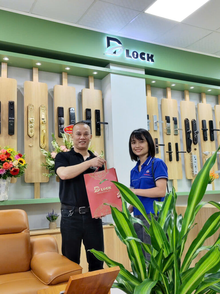 khóa cửa vân tay tại vinh