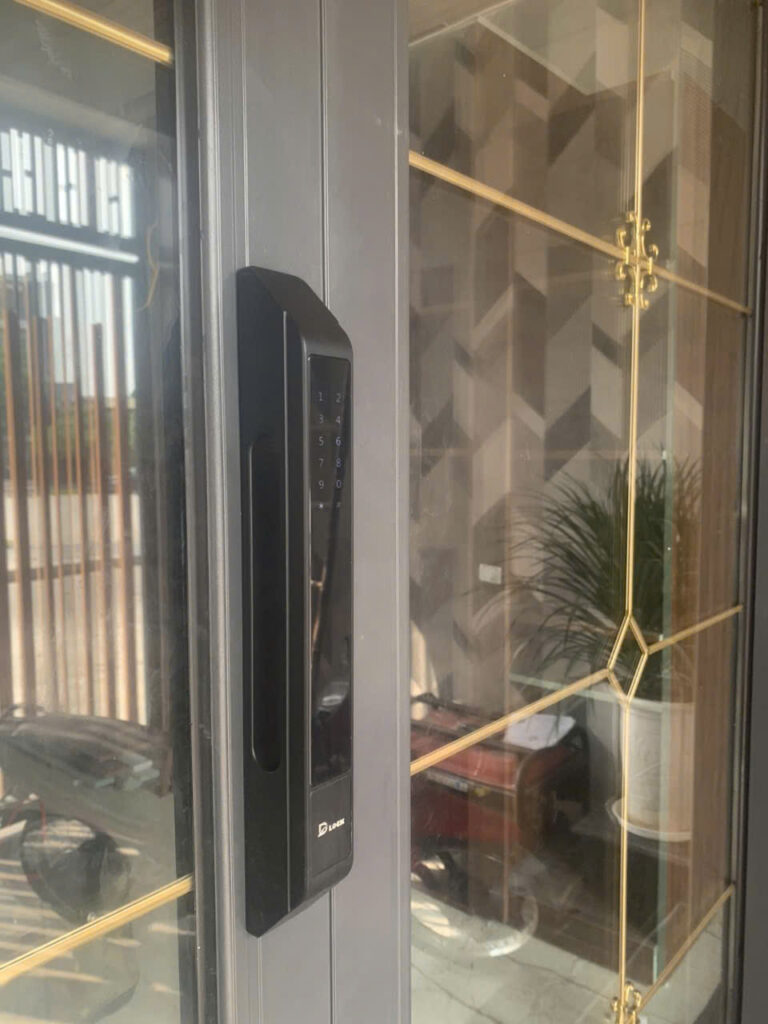 khóa cửa thông minh DLH5